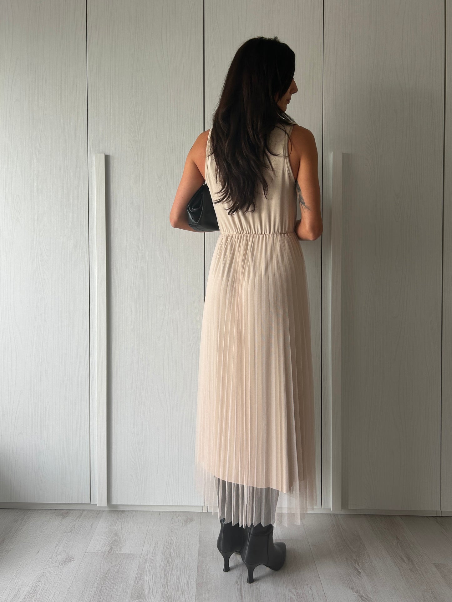 COMPLETO VESTITO IN TULLE E PULLOVER