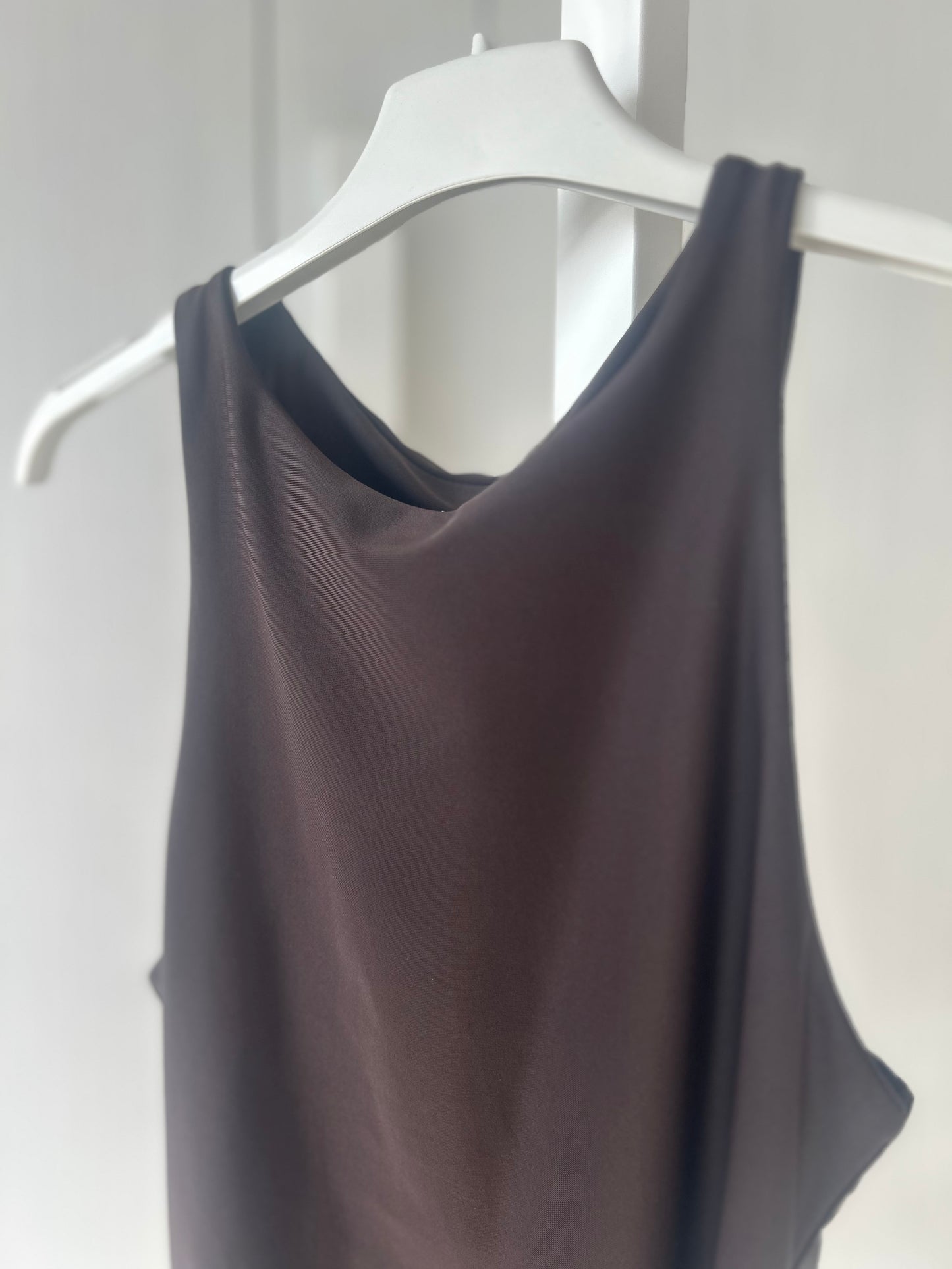 BODY SLIM FIT